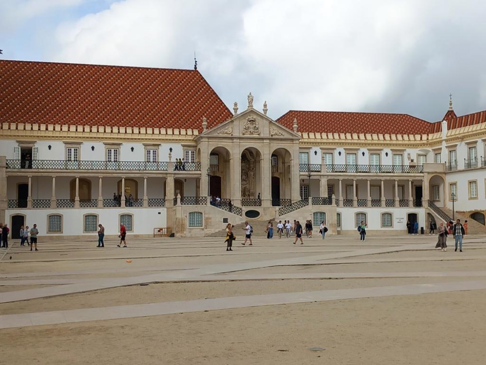 One-way Tour Porto to Fatima, Nazare or Obidos, with Aveiro and Coimbra