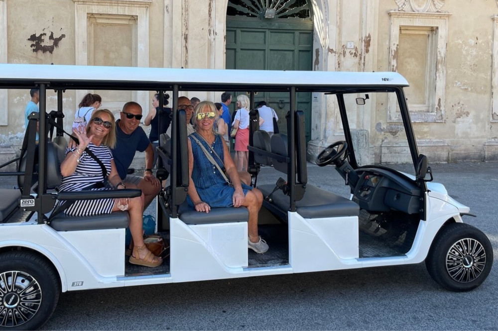 Private 3 Hours Panoramic Tour of Rome By Golf Cart  + Pick-up included