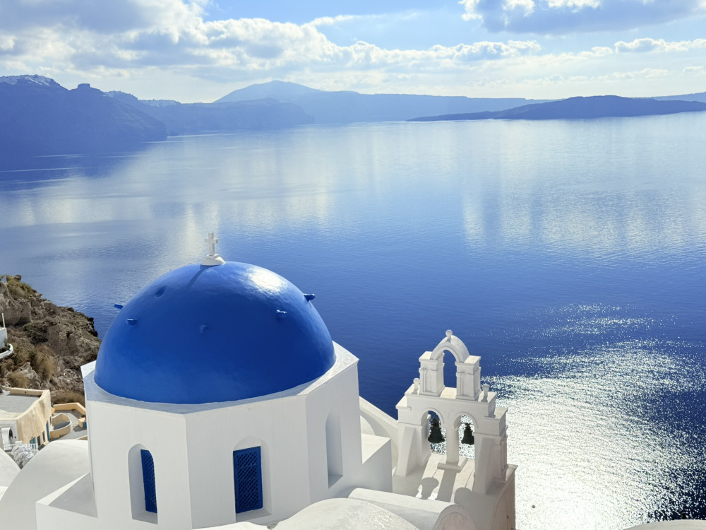 Private Luxury Santorini Tour with Oia & Caldera Views and Water Taxi
