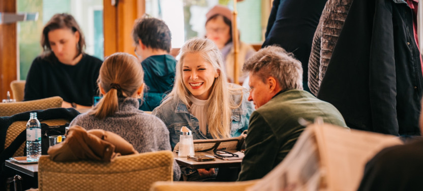 Private Vienna Coffee & Cake Tour: Pastries, Stories & Hidden Gems