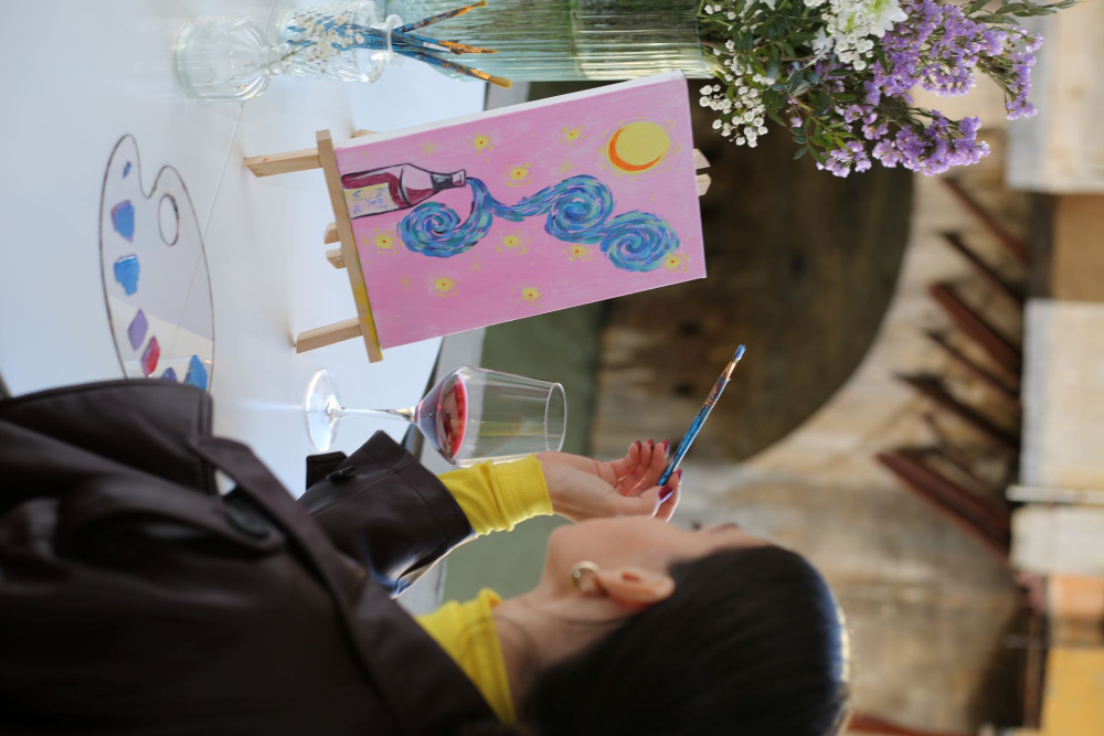 Florence: Guided Painting & Wine