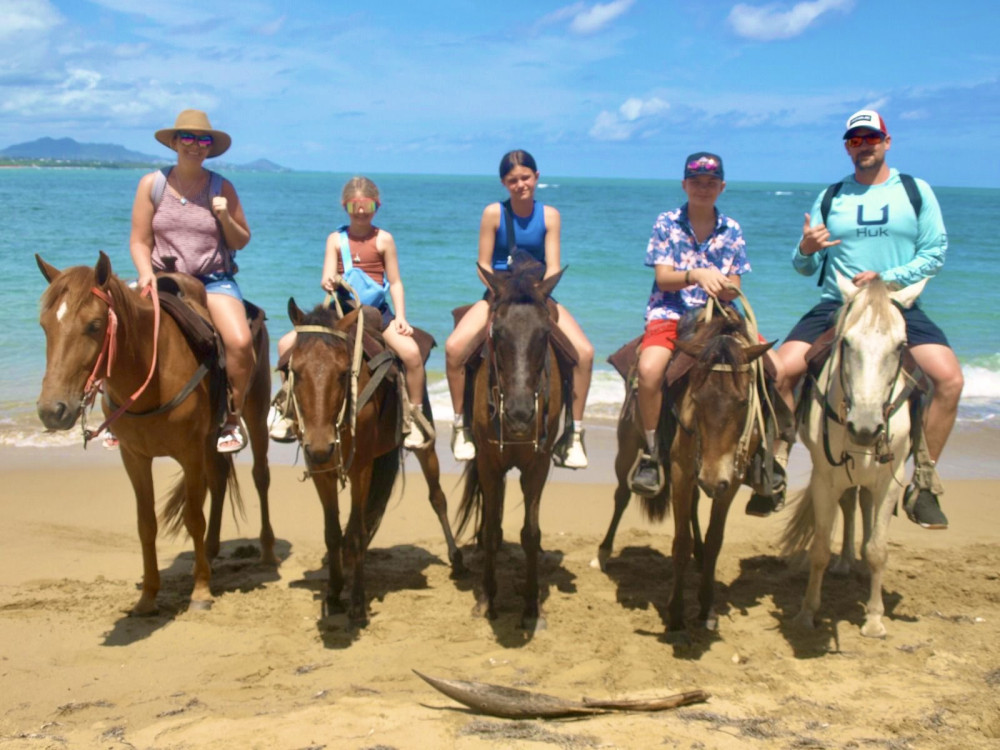 Puerto Plata: Horseback Riding Tour With Pick Up