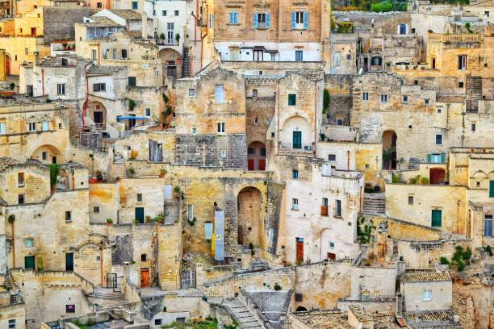 From Lecce to Matera with winery visit