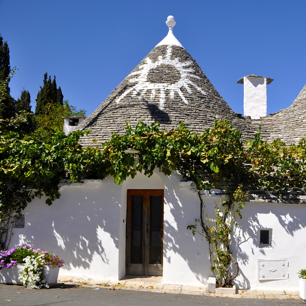 From Lecce: Alberobello, Polignano a Mare and Monopoli