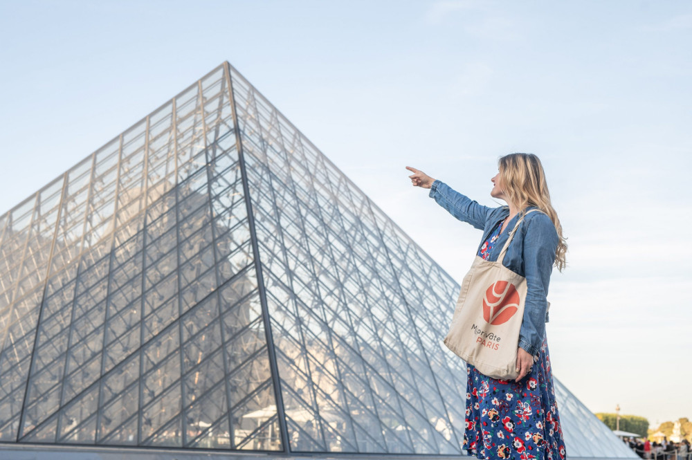 Louvre Private Tour – Priority Access Tickets & Local Expert Guide