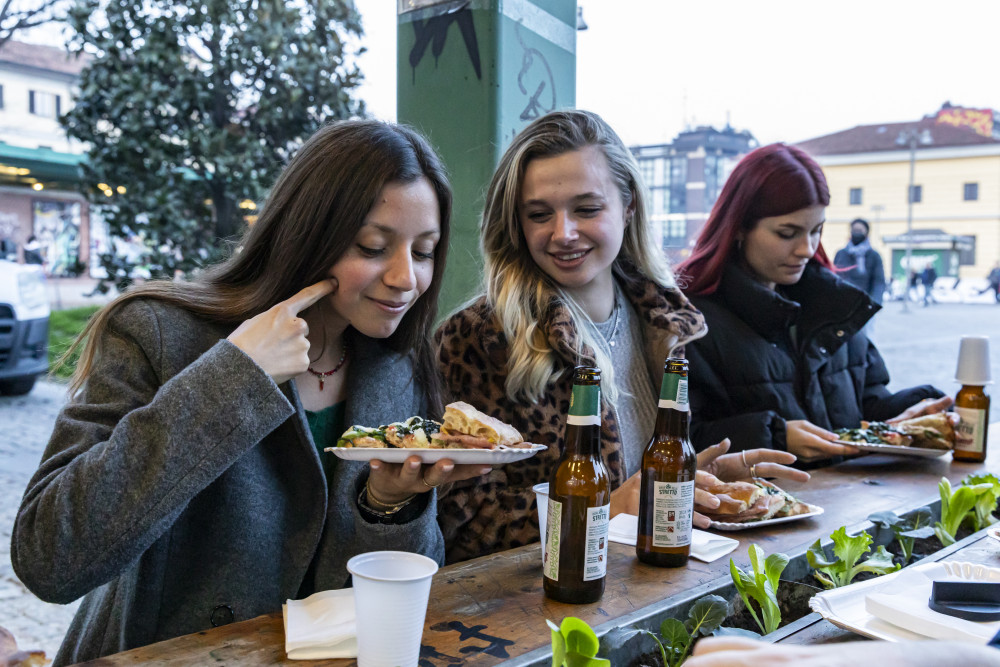 Eating Milan: Navigli Food & Drinks Tour