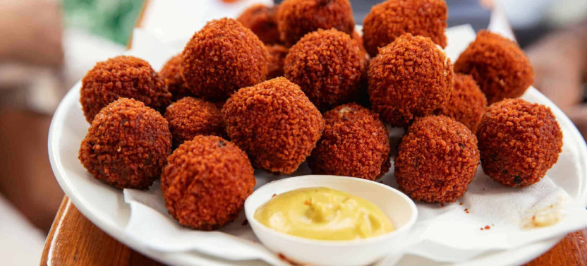 Small Group Jordaan Food Tour: Special 10 Year Anniversary Edition