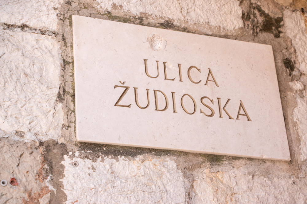 Private Dubrovnik Jewish Heritage & Synagogue Walking Tour