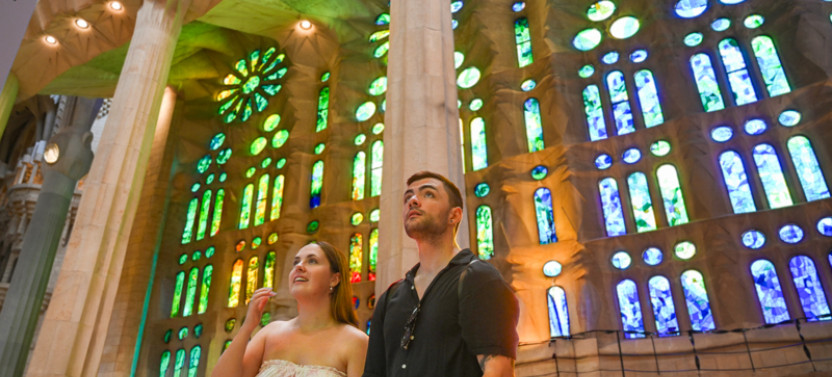 Semi-Private Sagrada Família Tour With Fast Entry, photo 4 of 7
