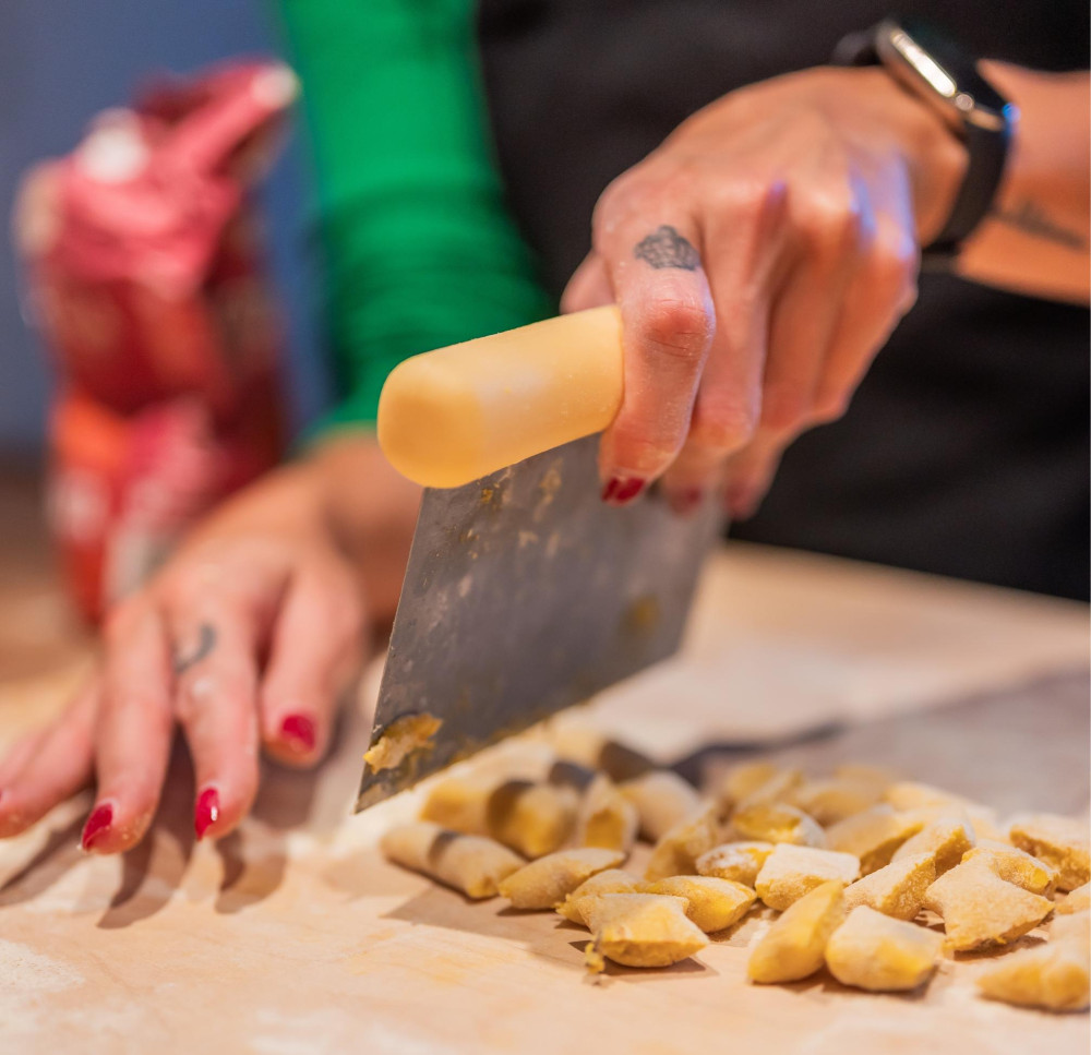 Fresh Pasta Class & Live Music in a Venetian Home with Francesco