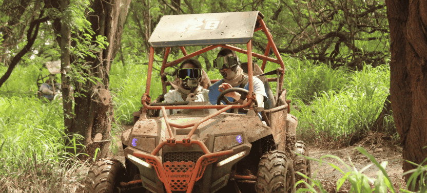 Coral Crater Adventure Park: Six Zipline & ATV Adventure