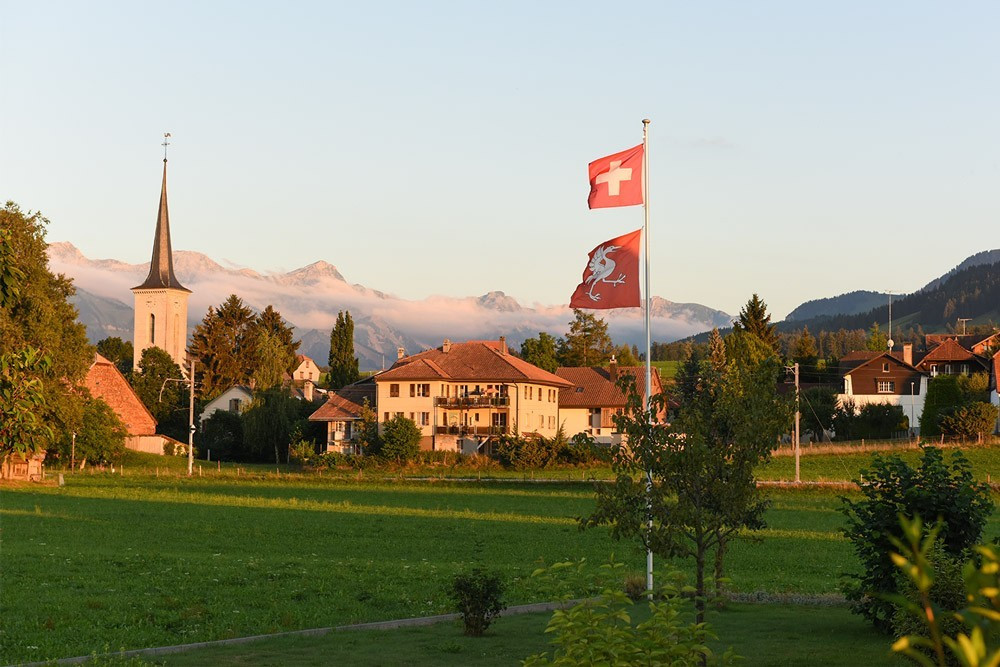 ARATOURS SA (AlpTransfer, AlpExcursion, Switzerland Tour)