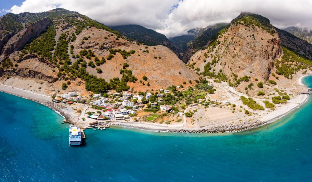 From Chania: Samaria Gorge hiking