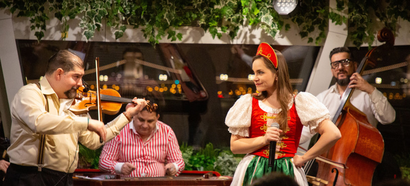 Danube Cruise with 4 Course Dinner and Folklore & Operetta Show