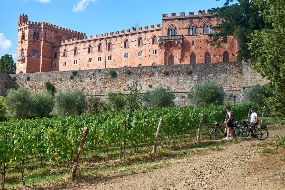 3-Day Tuscany E-Bike Journey - Via Francigena from Florence to Siena