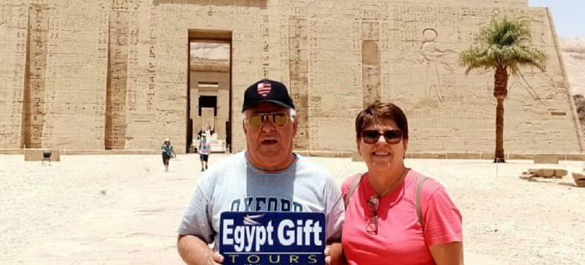 Private Guided Tour to Habu Temple, Valley of the Queens and Deir El Madina