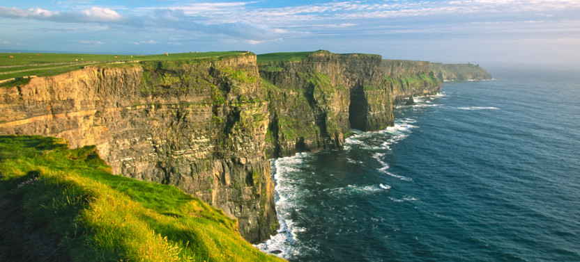 Cliffs of Moher, Historic Limerick City & Ennis Day Tour From Dublin