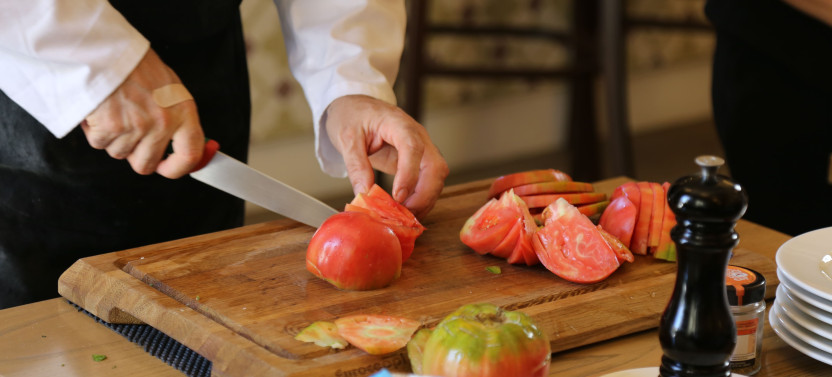 Traditional Hands-On Cooking Class in Sorrento