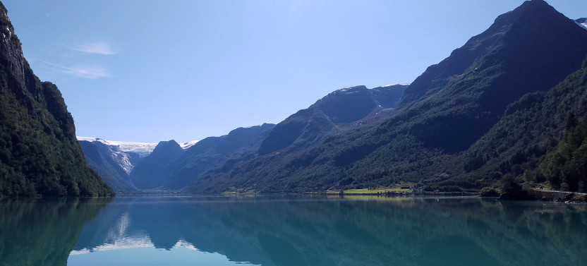 Olden: Two Lakes & a Glacier