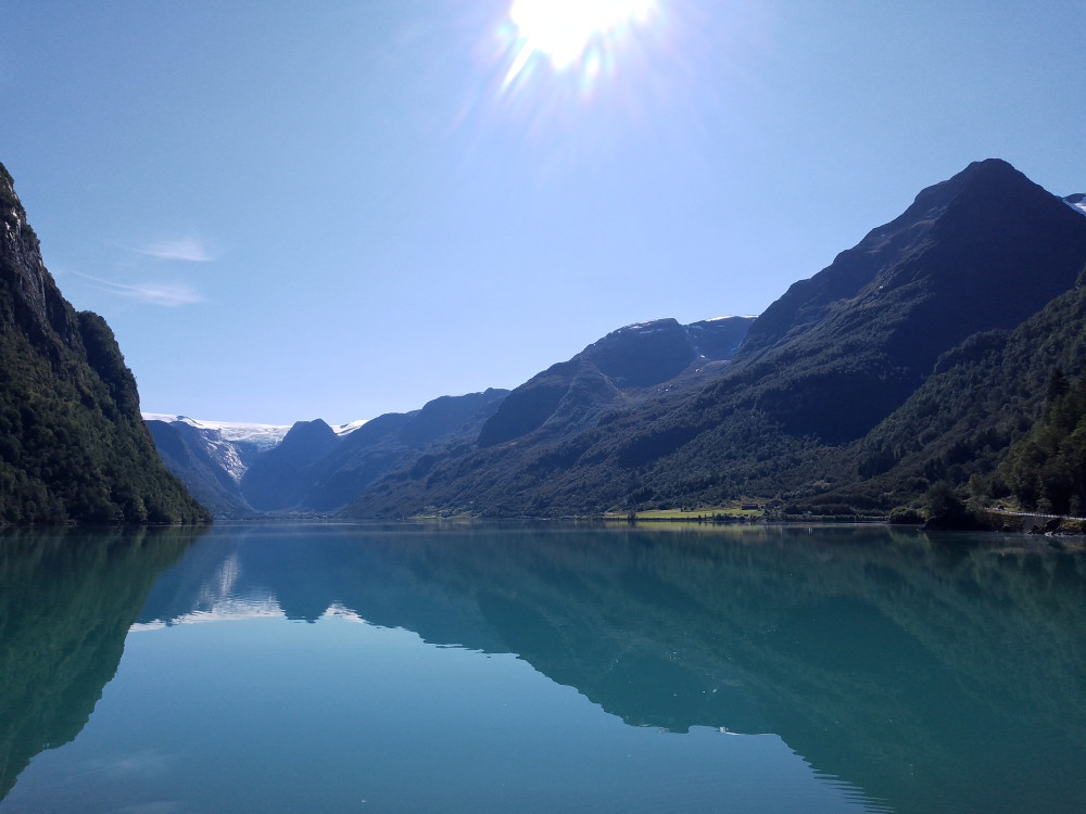 Olden: Two Lakes & a Glacier