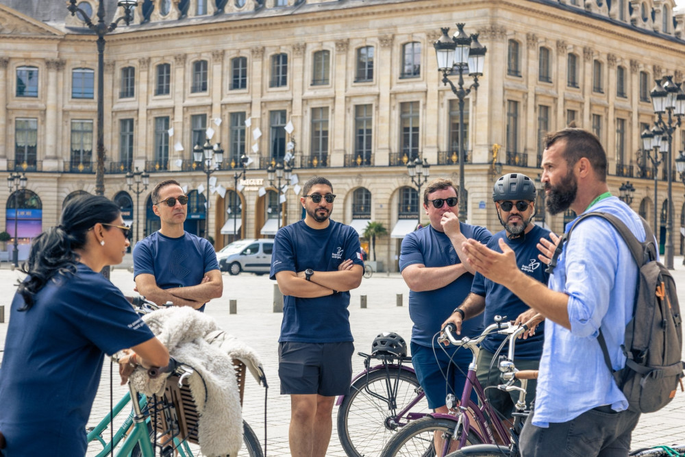 Guided Paris Bike Tour of Iconic Landmarks & Hidden Neighborhoods