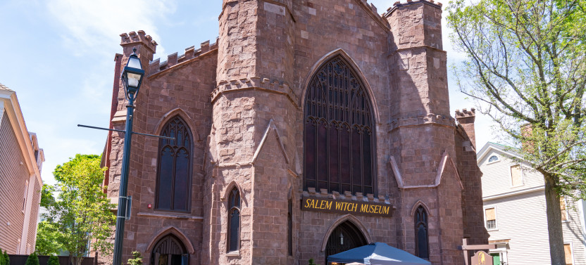 Salem Full-Day History Tour with Witch Trials Sites from Boston