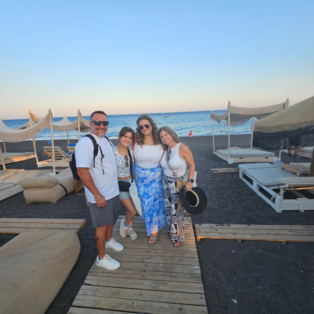 I AM SANTORINI DAY TOURS