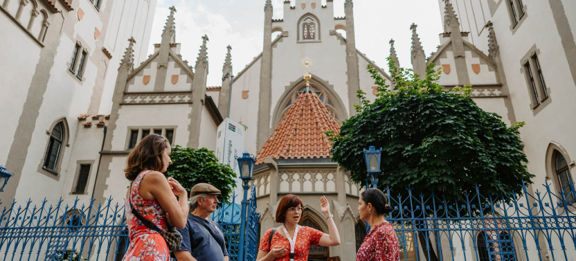 Private 3-Hour Prague Jewish Quarter Tour w/ a Stop at a Czech Café