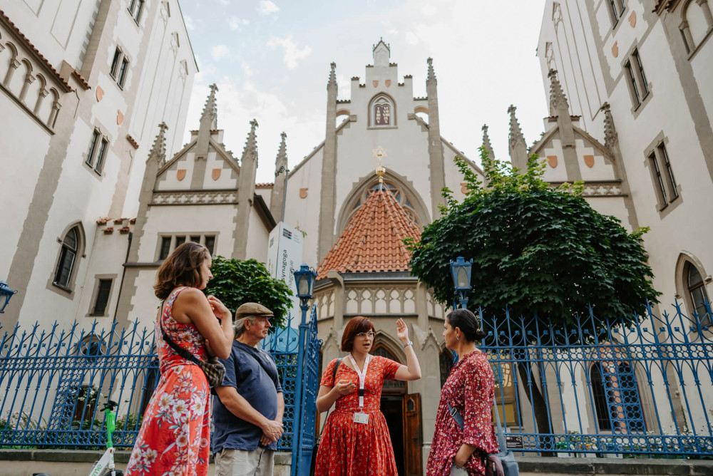 Private 3-Hour Prague Jewish Quarter Tour w/ a Stop at a Czech Café