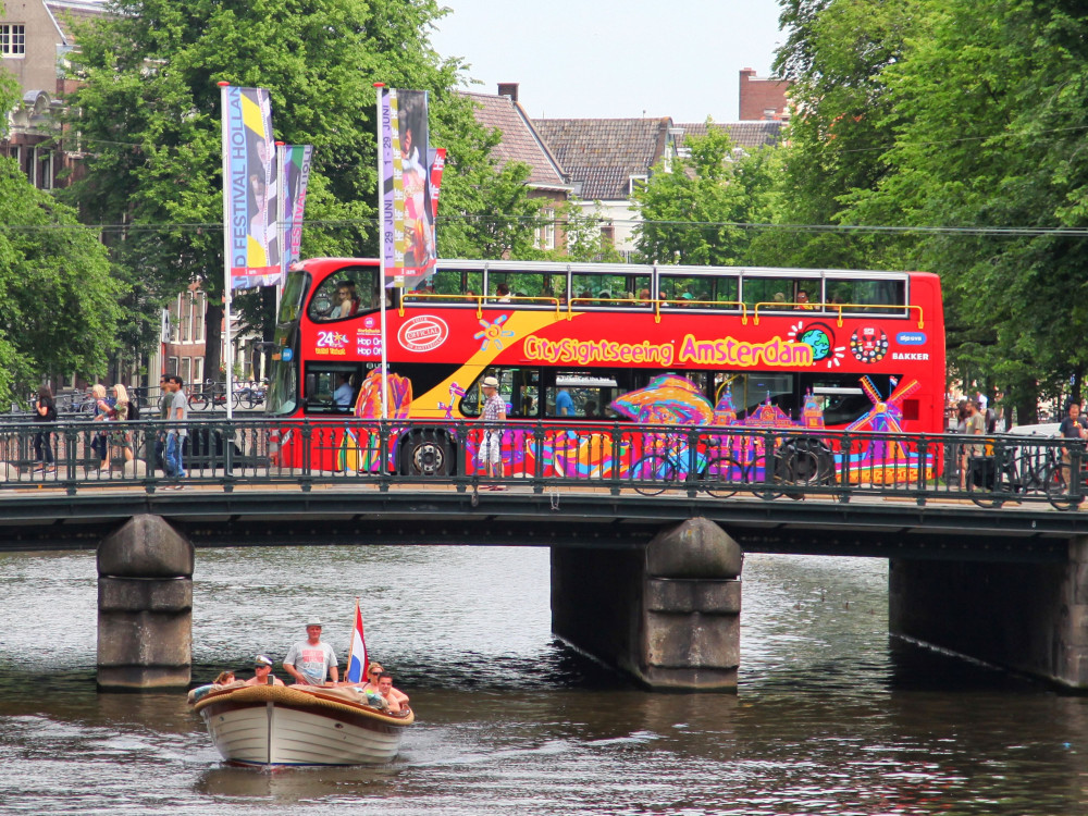 Hop-on Hop-off Amsterdam Bus / Boat Bus + Boat - 48 Hours