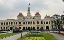 Saigon Private Tour Guide10