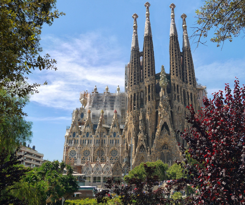 Sagrada Família: Small Group Tour That Changes Everything