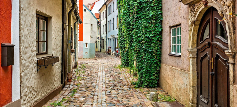Deluxe Riga Shore Excursion: The Baltic's Most Beautiful Secret