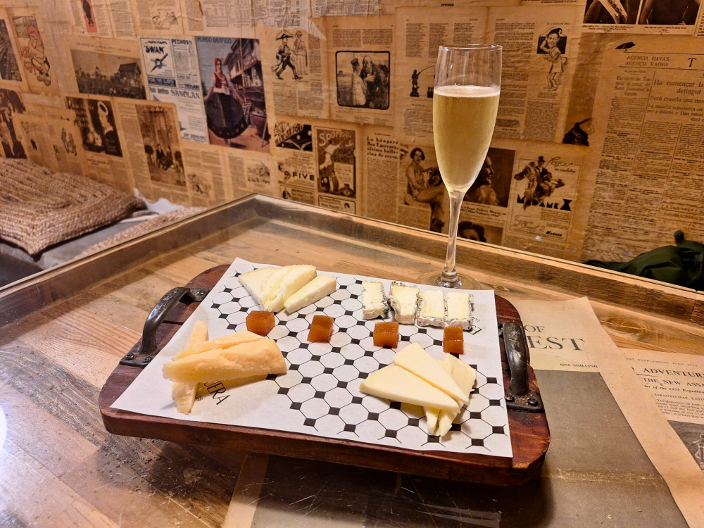 Barcelona Food Tour: Authentic Catalan Tastings | Semi-Private