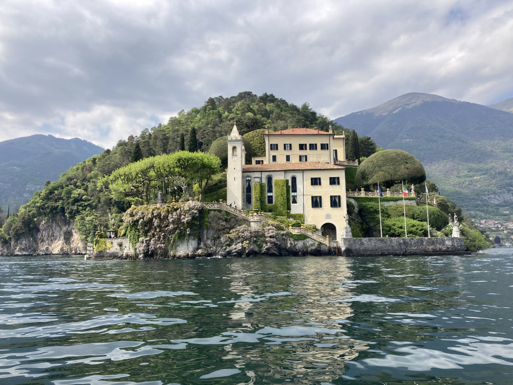 Lake Como Full-Day Tour from Como with Bellagio & Villa del Balbianello