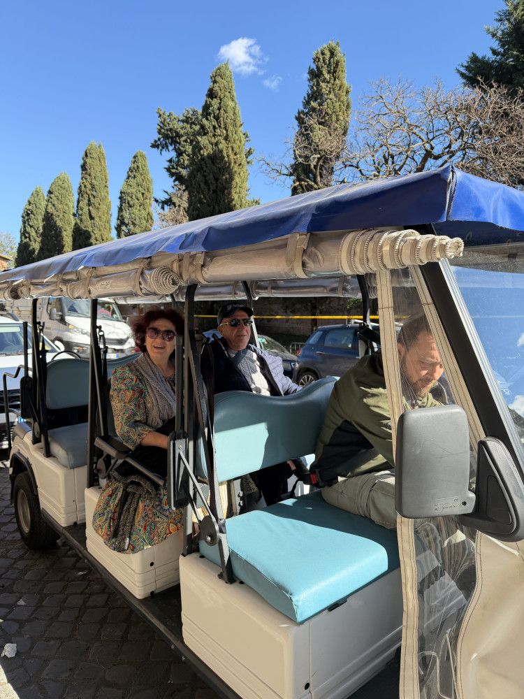 Rome by Golf Cart: Save Time and See More in Comfort