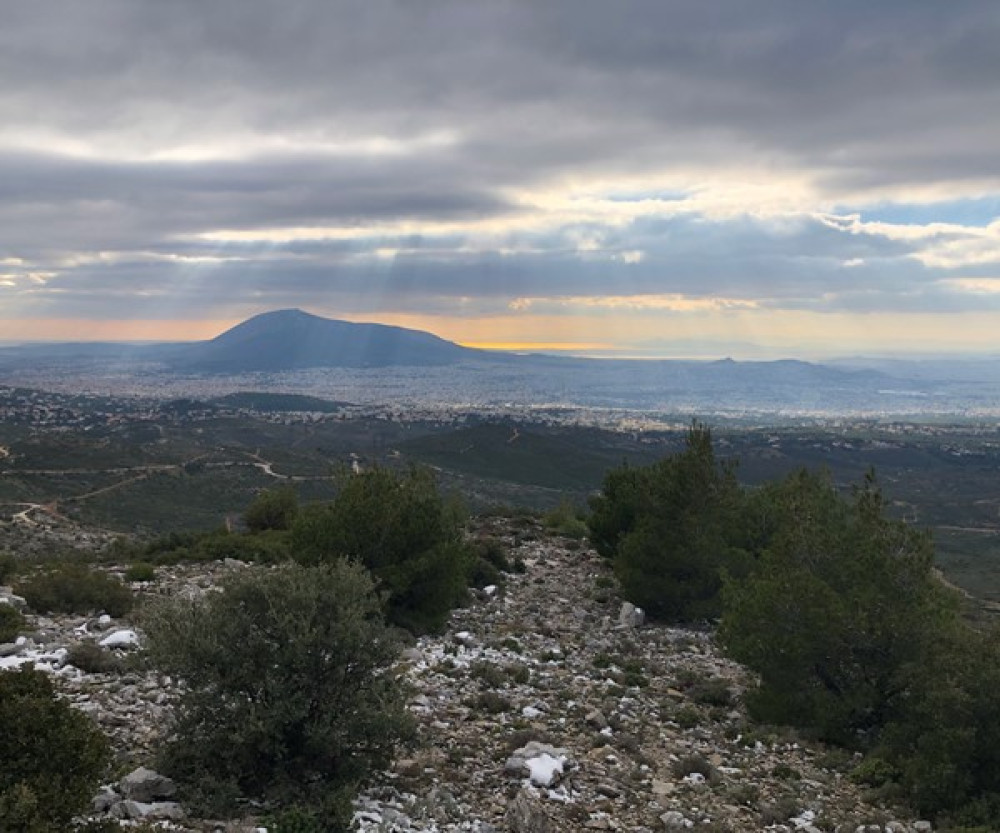 Private Tour to Loutraki Lake, Corinth and Geraneia Mountain