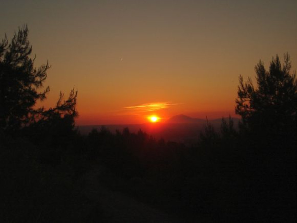 Kefalonia Premium 4x4 Sunset Experience: Scenic Views & Golden Hour