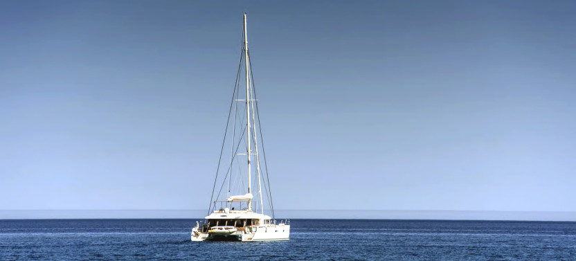 Luxury Catamaran Morning Semi-Private & Greek Gastronomy Athens (5 Hours)
