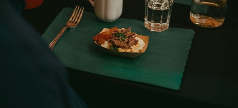 Old Quebec City Food Tour with 10+ Authentic Local Tastings