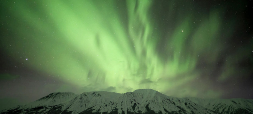 4-Day All-Inclusive Premium Northern Lights Holiday Getaway in Yukon