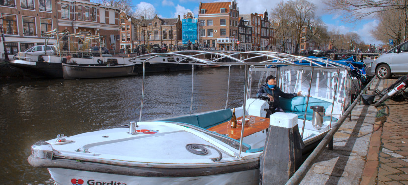 Private 2-hour Amsterdam Canal Cruise