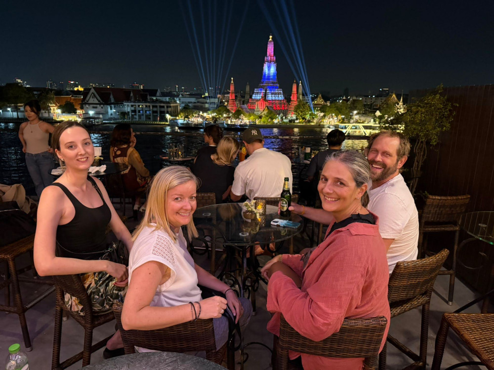 Bangkok: Street Food and Night Lights by Tuk Tuk Private Tour