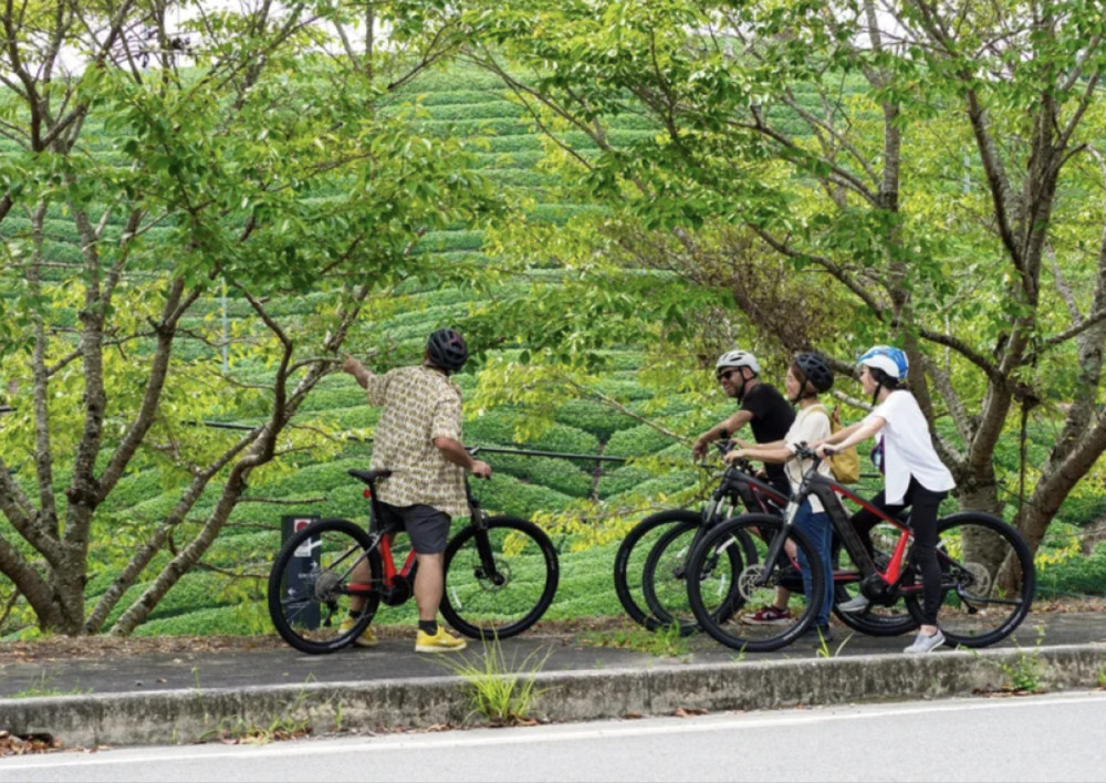 Cycle Kyoto's Private Full-Day E-Bike Countryside Discovery Tour from Kyoto