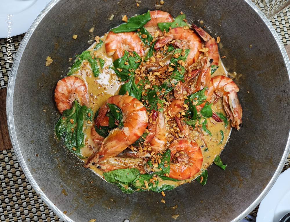 Filipino Cooking Class in a Heritage Manila Home with Dominic