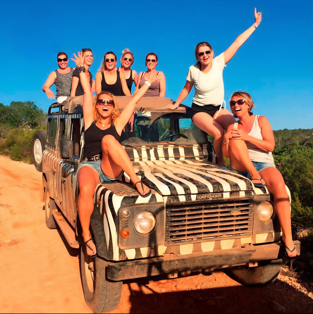 Algarve Private Sunset Jeep Safari With Sparking Wine & Gourmet Treats