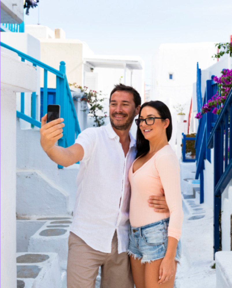 Scenic Selfie Tour Across Mykonos