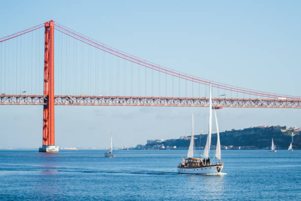 Lisbon Jeep Experience: A Private Tour With Iconic Portuguese Flavours