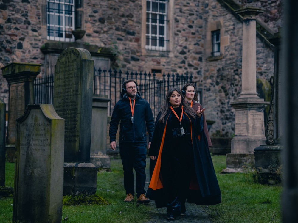 Small Group Multi-Sensory Underground Vaults & Graveyard Evening Tour