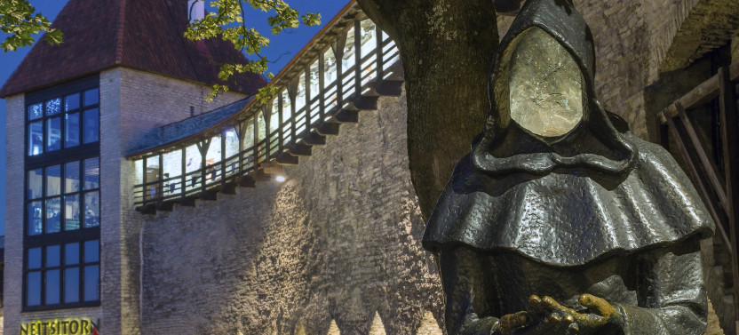 Tallinn: Guided Old Town Historical Walking Tour